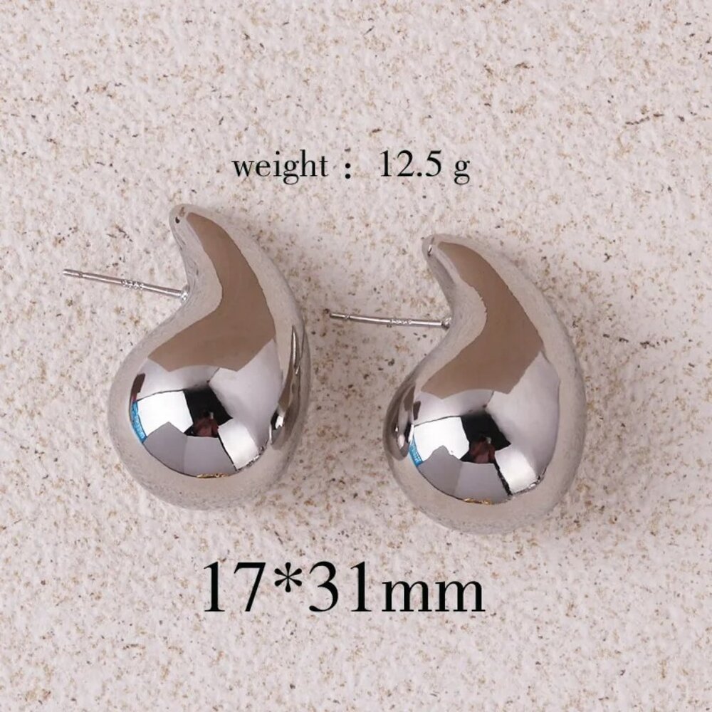 NEW !      1 Pair Retro Lady Water Droplets Plating Copper Ear Studs